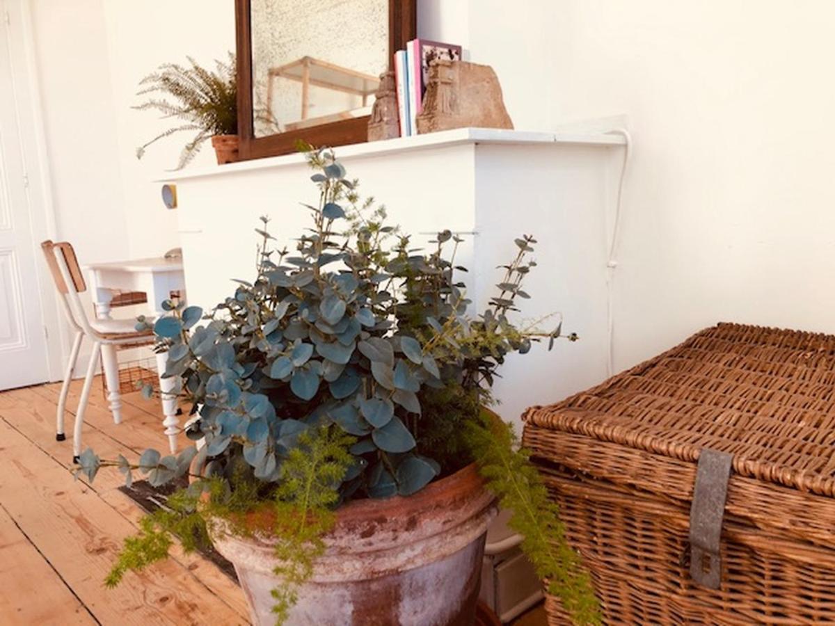 Logies Lapin Bed & Breakfast Antwerp Exterior photo